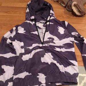Camo wind breaker